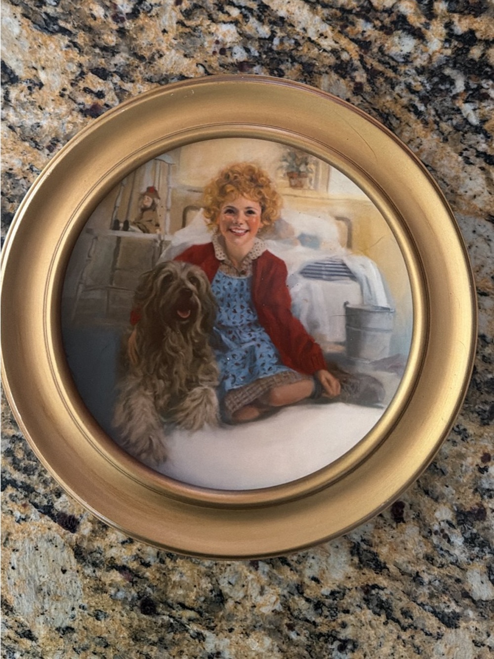 Knowles White Collectible Wall Plate with Wood Frame